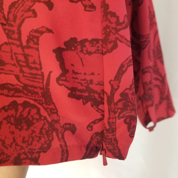 Carlisle Red Jacket and blouse, with Black Patterns - Picture 11 of 15